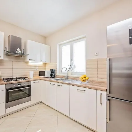 Vale Holiday home *